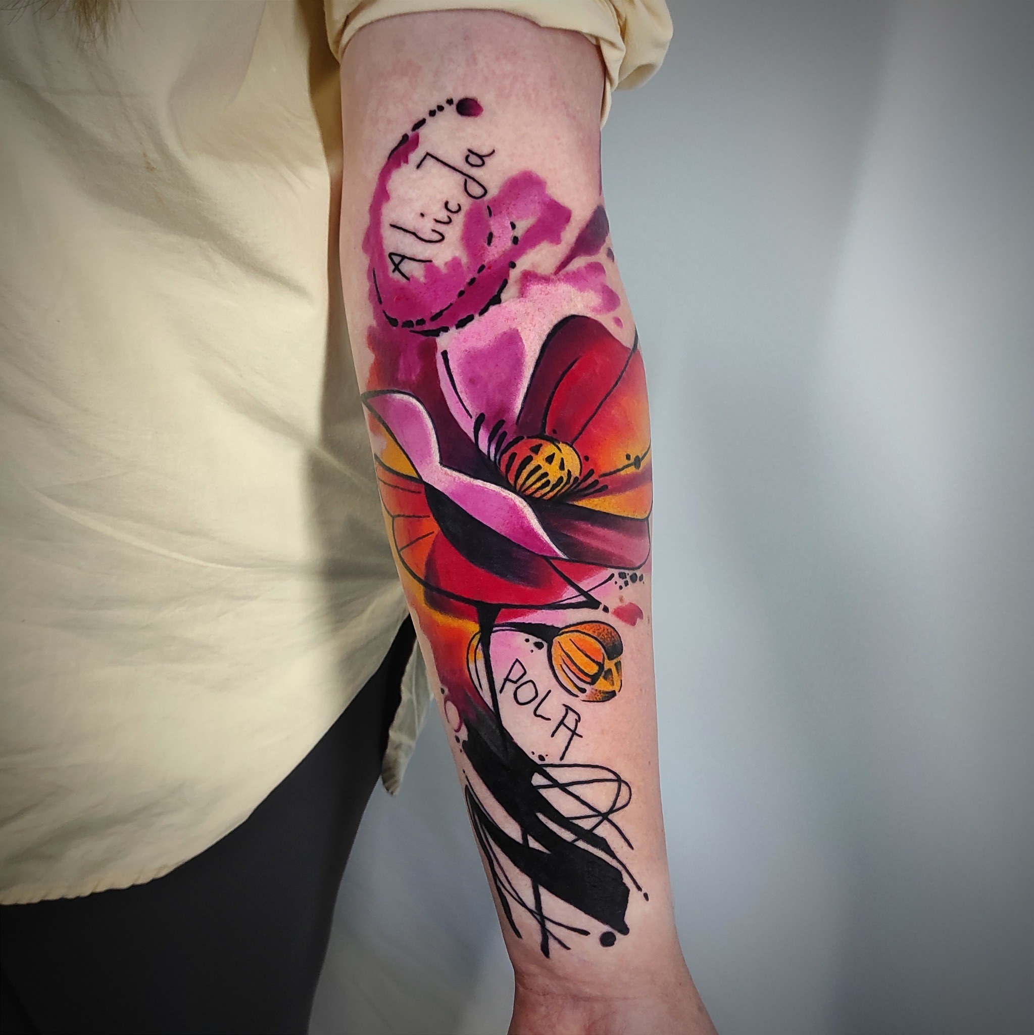 Kolorowy tatuaż kwiat abstrakcyjny - DINKZ ART Kolorowy tatuaż kwiat abstrakcyjny - DINKZ ART